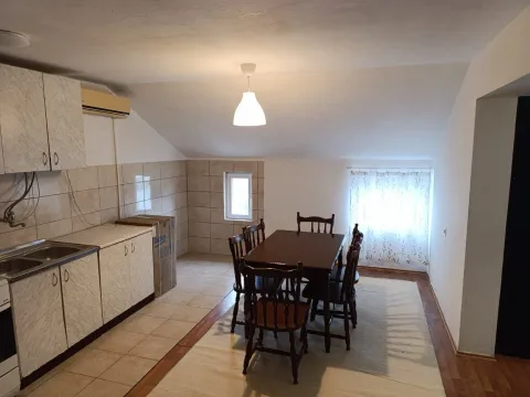 Rent, four bedroom apartment, 100m², Podi, Herceg Novi - image 14