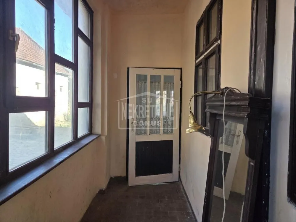 Prodaja, kuća, 250m², Bajmok, Subotica