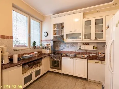 Prodaja, kuća, 491m², Zvezdarska Šuma, Zvezdara Sve Podlokacije - image 19