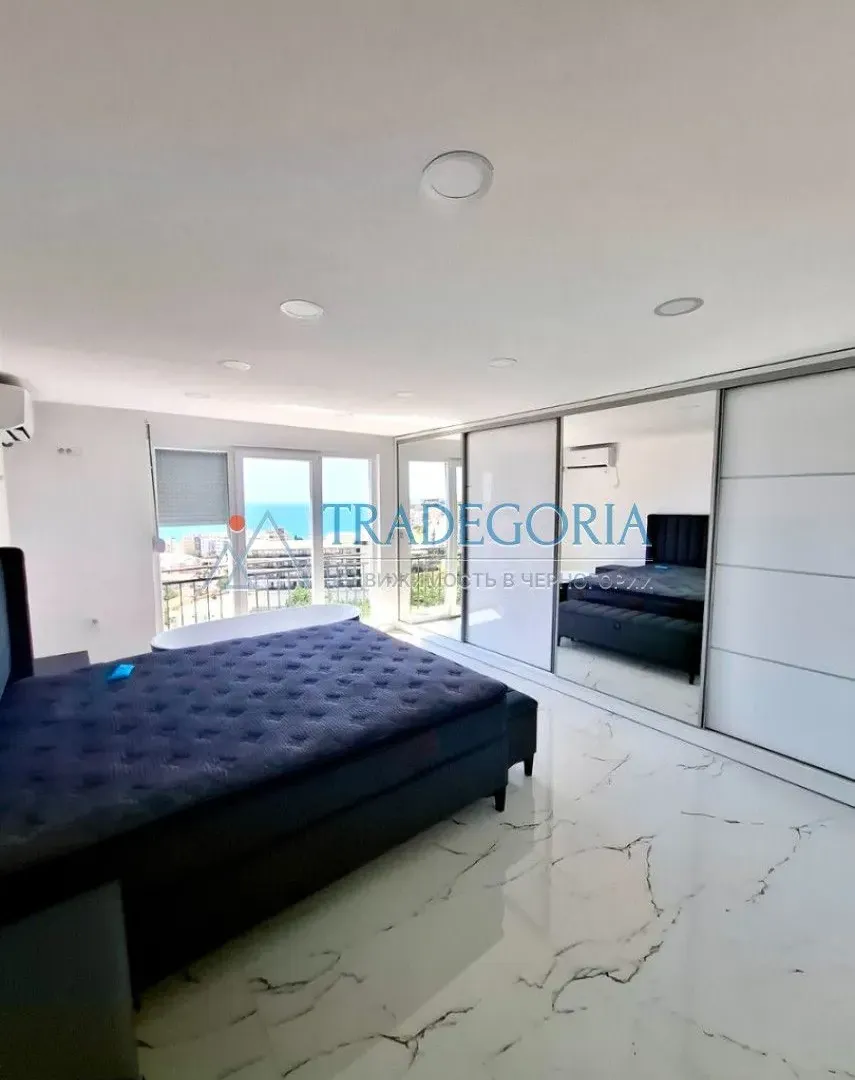 Prodaja, trosoban stan, 110m², Dobra Voda, Bar