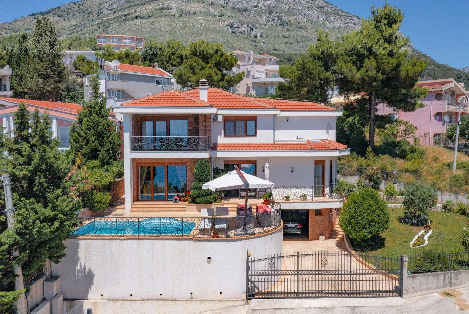 Sale, house, 252m², Zeleni Pojas, Bar