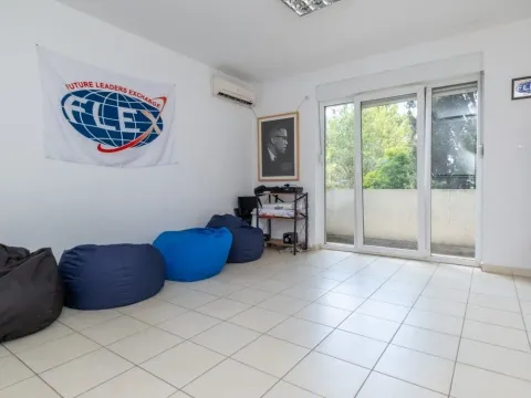 Sale, office space, 47m², Preko Morače, Podgorica - image 2