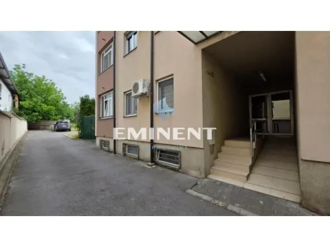 Rent, apartment, 33m², Zemun Gornji Grad, Zemun Sve Podlokacije - image 12