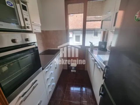 Sale, four bedroom apartment, 100m², Zemun Sve Podlokacije, Beograd - image 6
