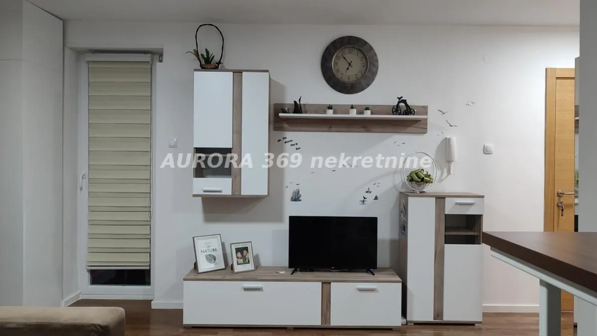 Izdavanje, jednosoban stan, 36m², Veternik, Novi Sad Sve Podlokacije