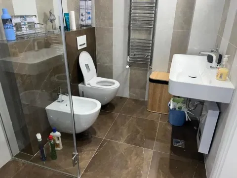 Izdavanje, dvosoban stan, 70m², Kalenić Pijaca, Vračar Sve Podlokacije - image 14