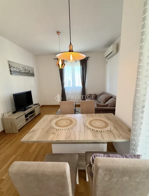 Rent, one bedroom apartment, 45m², City Kvart, Podgorica