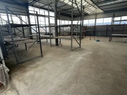 Izdavanje, poslovni prostor, 1400m², Mareza, Podgorica - image 3