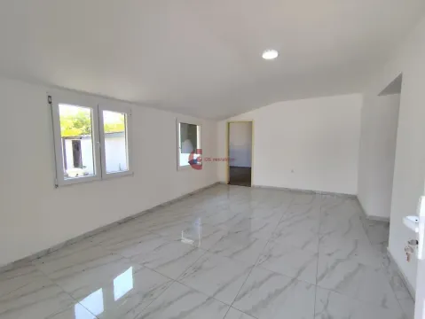 Prodaja, kuća, 130m², Mali Bajmok, Subotica - image 5