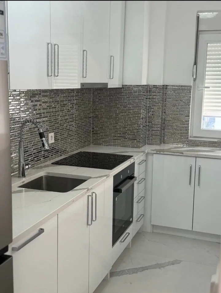 Izdavanje, trosoban stan, 85m², Zabjelo, Podgorica