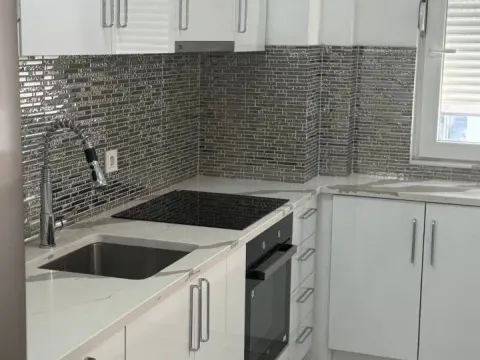 Izdavanje, trosoban stan, 85m², Zabjelo, Podgorica - image 4