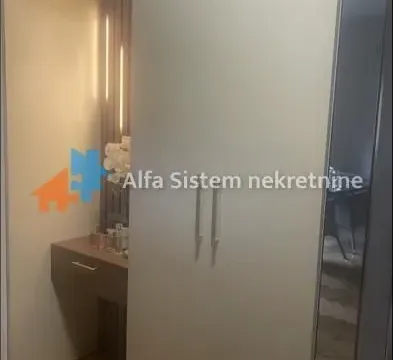 Izdavanje, kuća, 160m², Savski Venac, Beograd - image 6