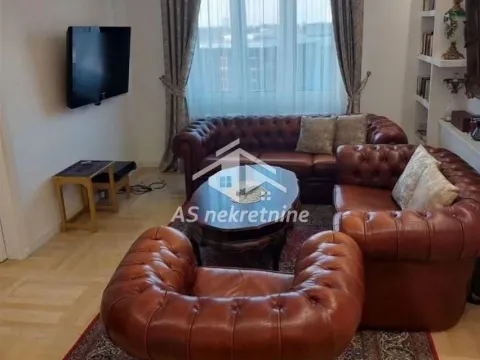 Sale, three bedroom apartment, 110m², Slavija, Vračar Sve Podlokacije
