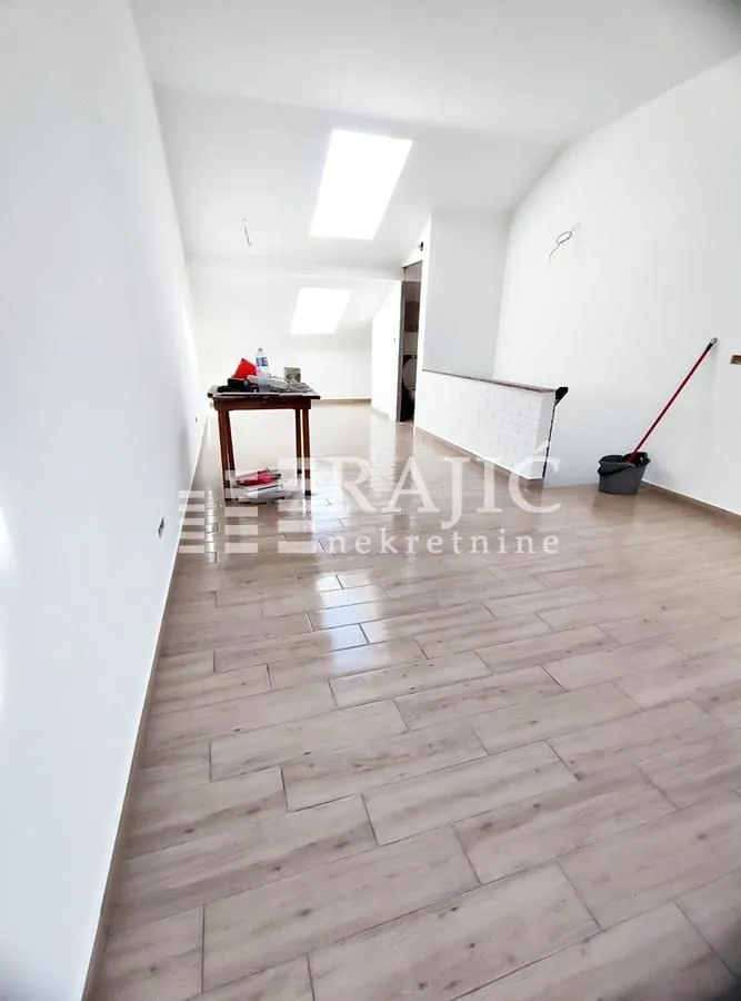 Rent, office space, 76m², Cvetkova Pijaca, Zvezdara Sve Podlokacije
