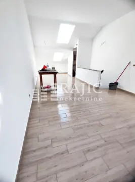 Rent, office space, 76m², Cvetkova Pijaca, Zvezdara Sve Podlokacije - image 3