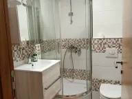 Izdavanje, dvosoban stan, 68m², City Kvart, Podgorica - image 11