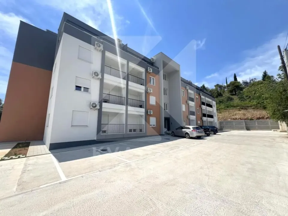 Prodaja, jednosoban stan, 43m², Zagorič, Podgorica