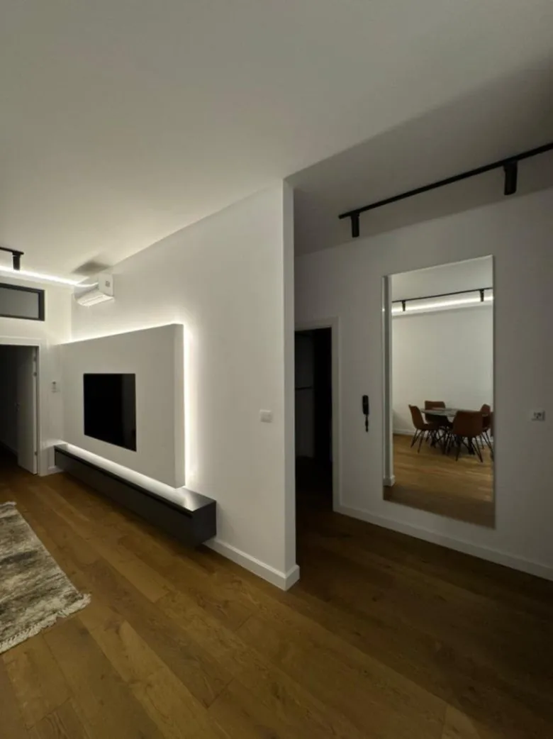 Sale, two bedroom apartment, 78m², Centar, Bar