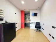 Izdavanje, poslovni prostor, 38m², Stari Aerodrom, Podgorica - image 2