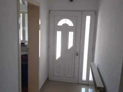 Prodaja, kuća, 277m², Batajnica, Beograd - image 5