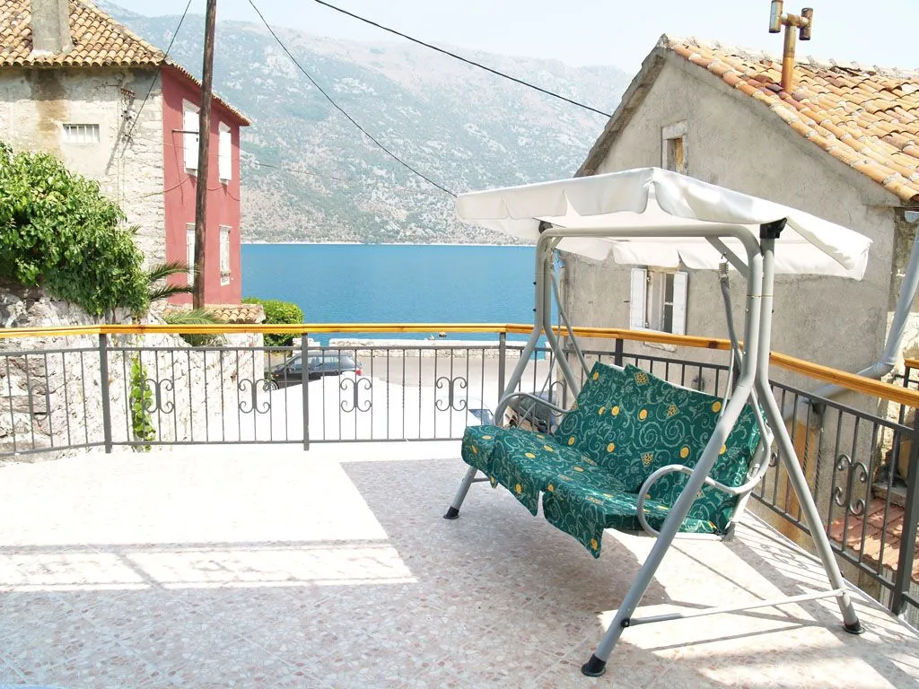 Sale, house, 384m², Stoliv, Kotor