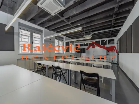 Rent, office space, 24m², Centar, Stara Pazova - image 8