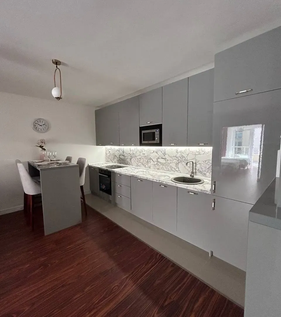 Prodaja, dvosoban stan, 85m², Petrovac, Budva