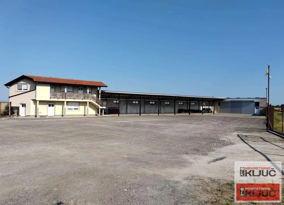 Rent, office space, 530m², Rumenka, Novi Sad Sve Podlokacije