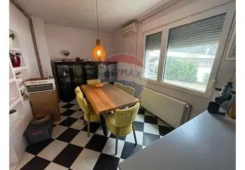 Izdavanje, kuća, 340m², Tološi, Podgorica - image 3