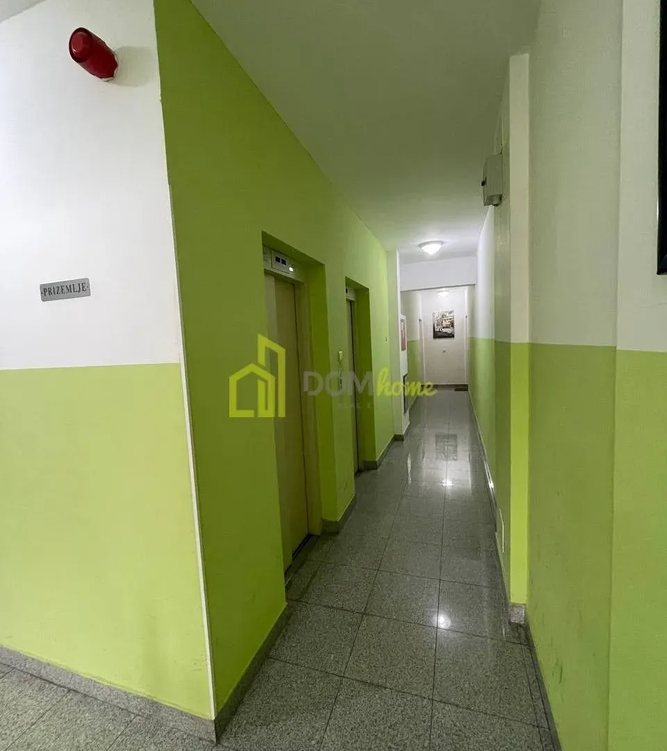 Prodaja, dvosoban stan, 59m², Ljubović, Podgorica