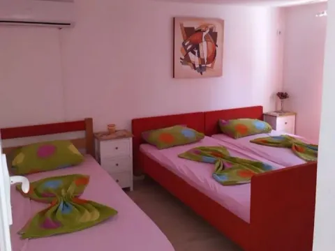 Sale, house, 150m², Sutomore, Bar - image 2