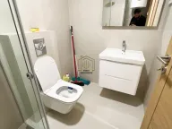 Izdavanje, jednosoban stan, 50m², City Kvart, Podgorica - image 7