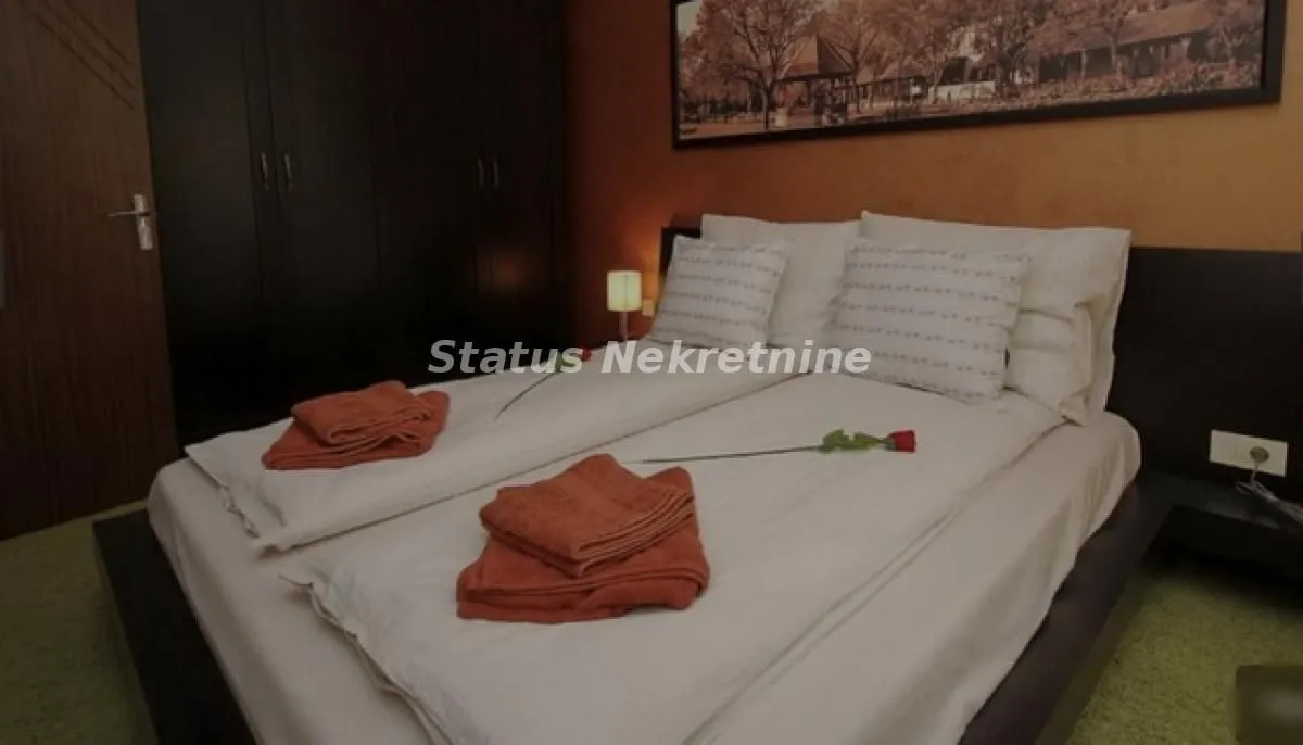 Prodaja, dvosoban stan, 38m², Palić, Subotica