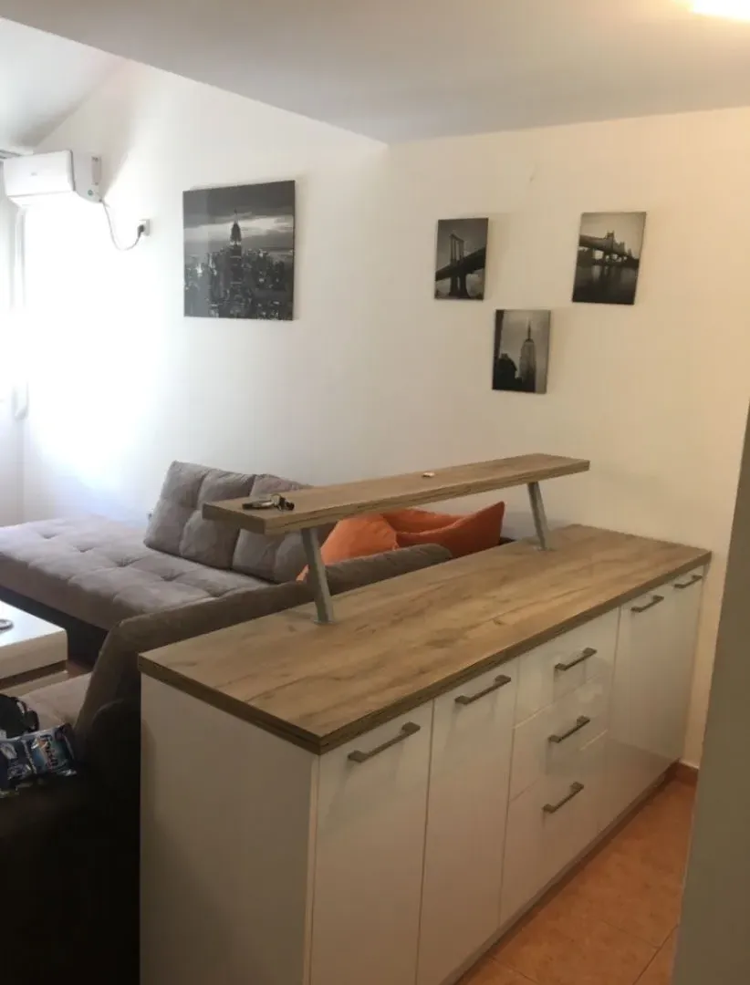 Izdavanje, garsonjera, 30m², Budva, Crna Gora