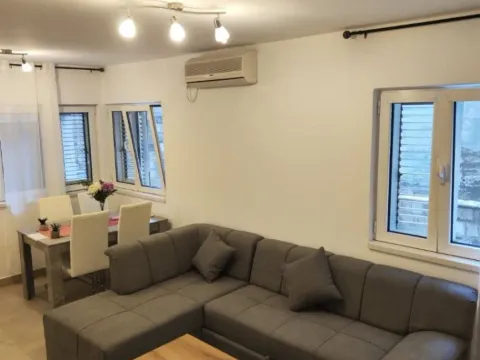 Sale, one bedroom apartment, 48m², Centar, Budva