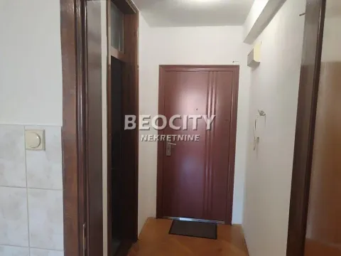 Izdavanje, jednosoban stan, 31m², Centar, Novi Sad - image 4