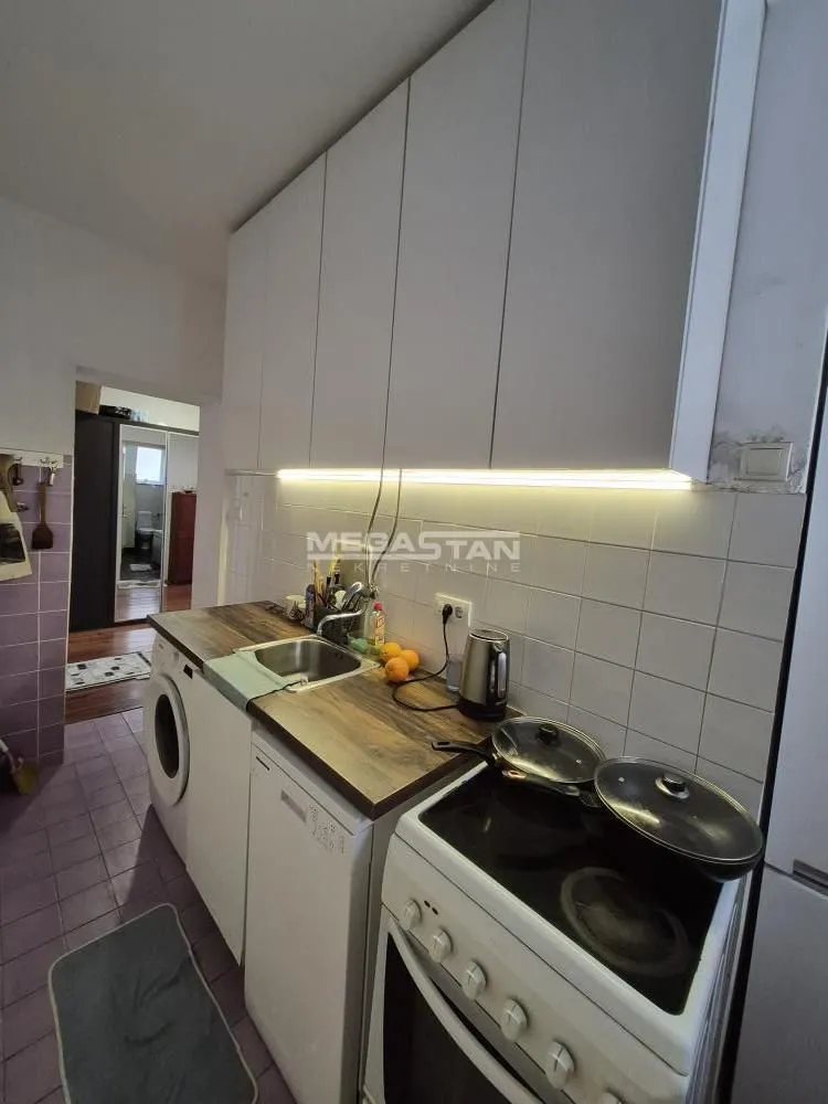 Sale, three bedroom apartment, 62m², Južni Bulevar, Vračar Sve Podlokacije