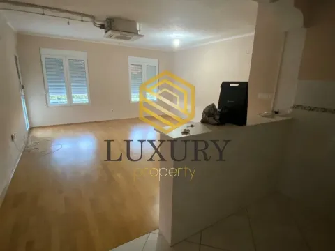 Izdavanje, dvosoban stan, 70m², Zabjelo, Podgorica - image 9