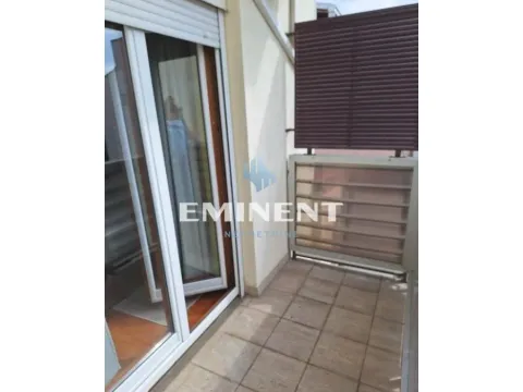 Izdavanje, trosoban stan, 90m², Vračar Hram, Vračar Sve Podlokacije - image 13