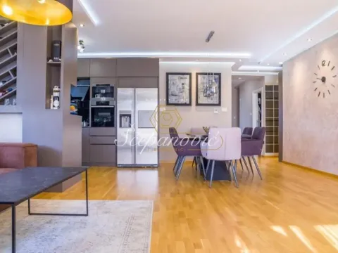 Prodaja, četvorosoban stan, 113m², Bulevar patrijarha Pavla, Novi Sad Sve Podlokacije - image 30