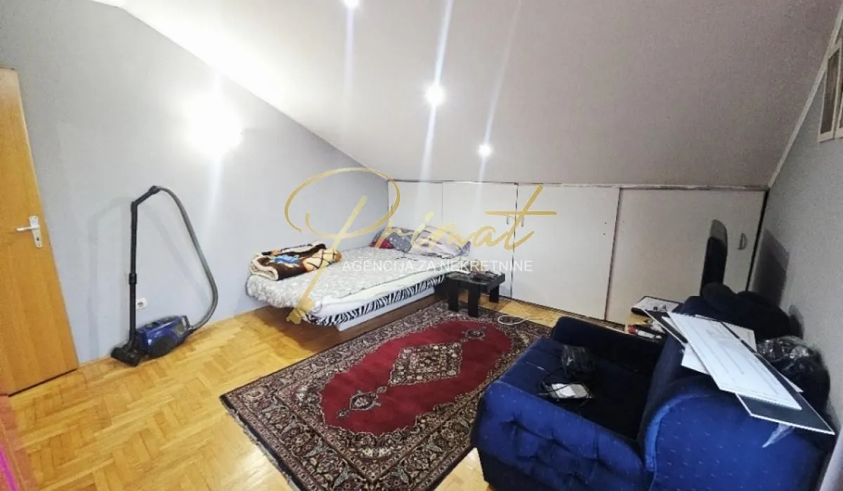 Prodaja, trosoban stan, 69m², Palilula Sve Podlokacije, Beograd