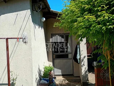 Sale, house, 225m², Surčin, Beograd - image 6