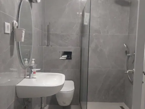 Rent, one bedroom apartment, 38m², Budva, Crna Gora - image 7