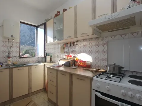 Sale, house, 262m², Orahovac, Kotor - image 9
