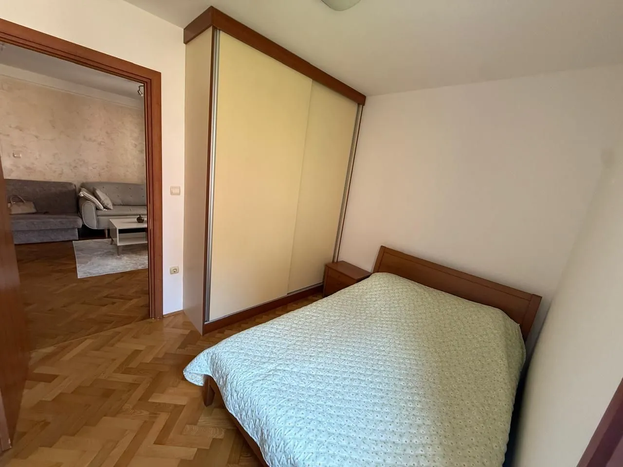 Rent, two bedroom apartment, 59m², Babilonija, Budva