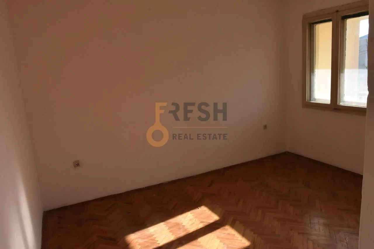 Prodaja, kuća, 200m², Masline, Podgorica