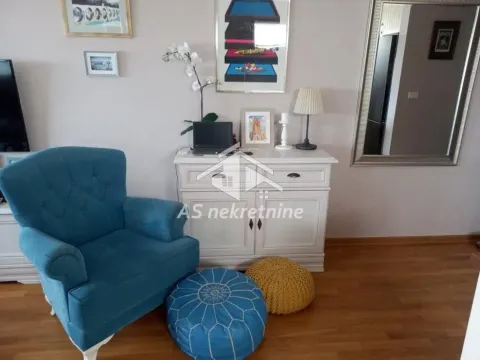 Izdavanje, trosoban stan, 73m², Lekino Brdo, Voždovac Sve Podlokacije - image 3