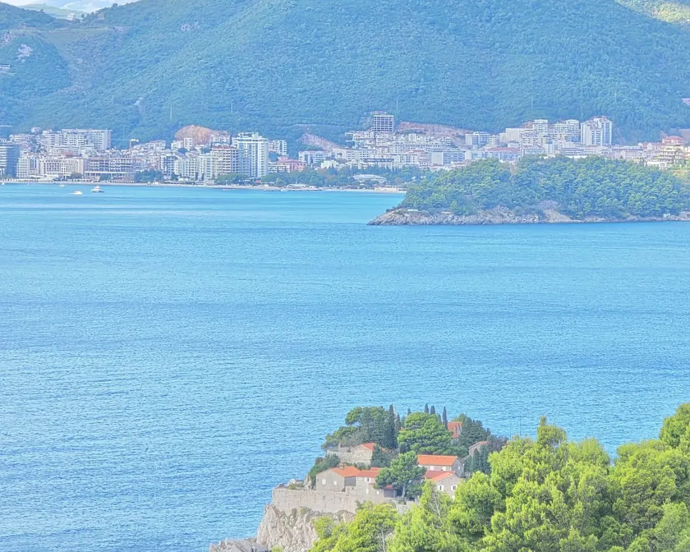 Prodaja, plac, 2682m², Blizikuće, Budva