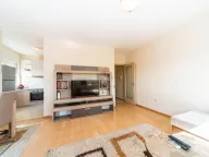 Izdavanje, jednosoban stan, 54m², City Kvart, Podgorica - image 3