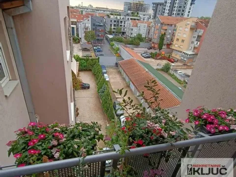 Prodaja, trosoban stan, 90m², Nova Detelinara, Novi Sad Sve Podlokacije - image 15